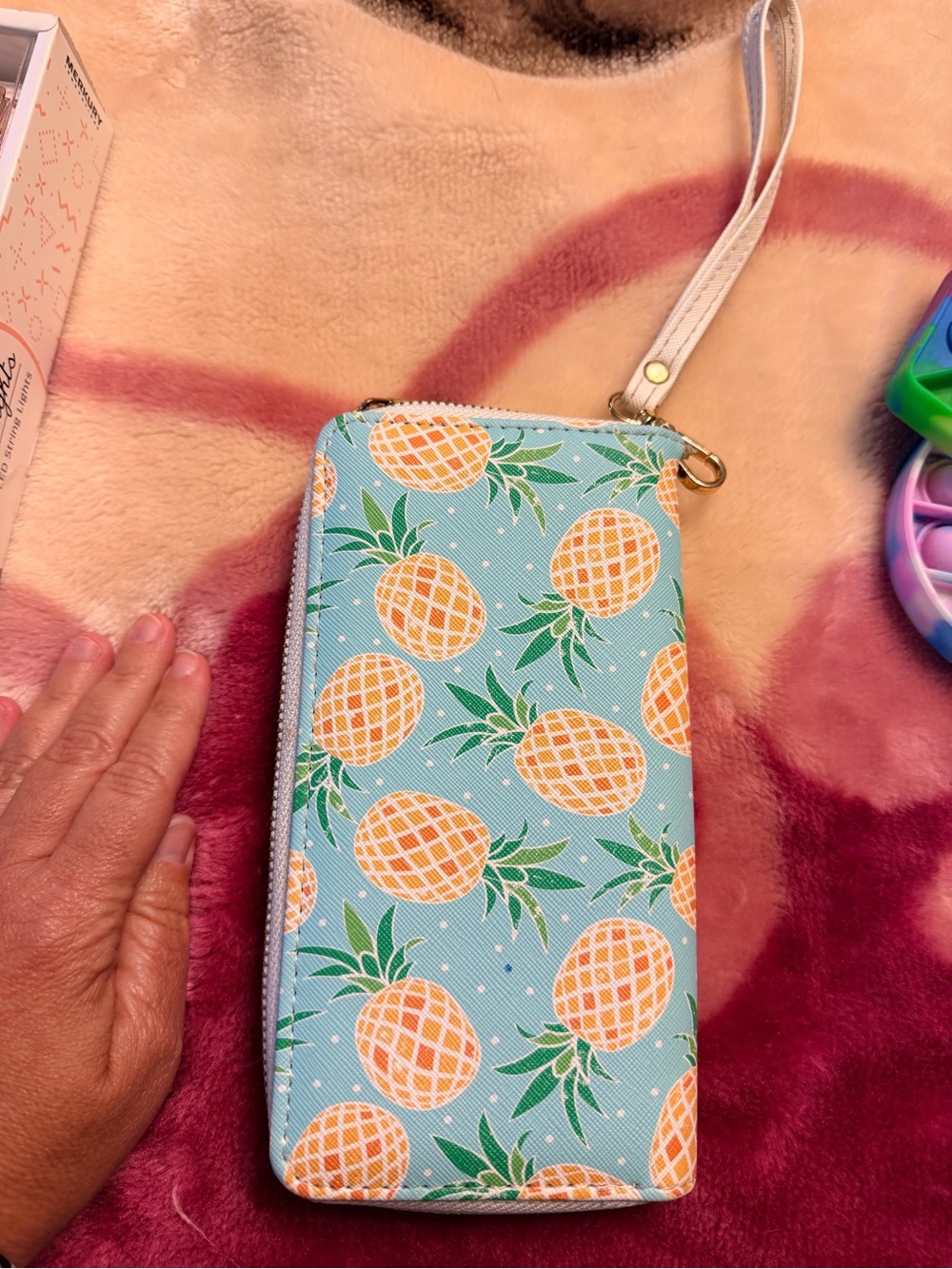 Pineapple wallet